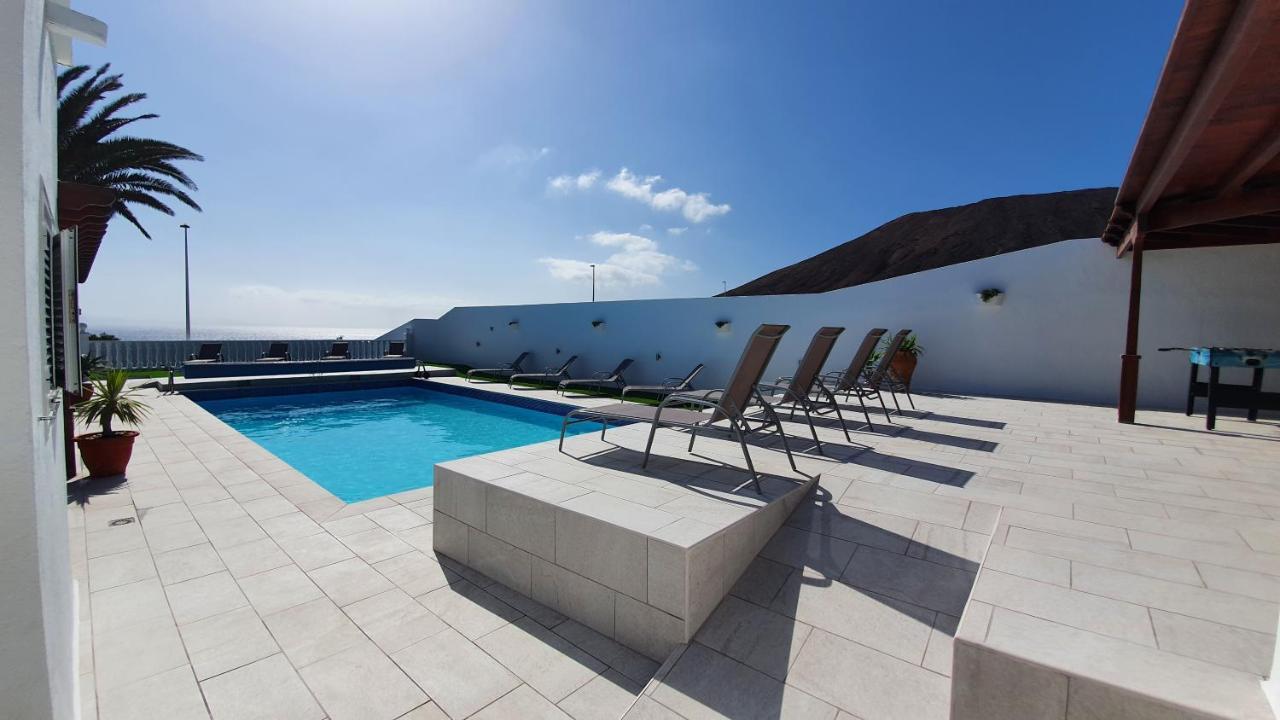 Stunning Sea View Villa With 6 Bedrooms & Heated Pool - Villa Renaissance Playa Blanca  Kültér fotó