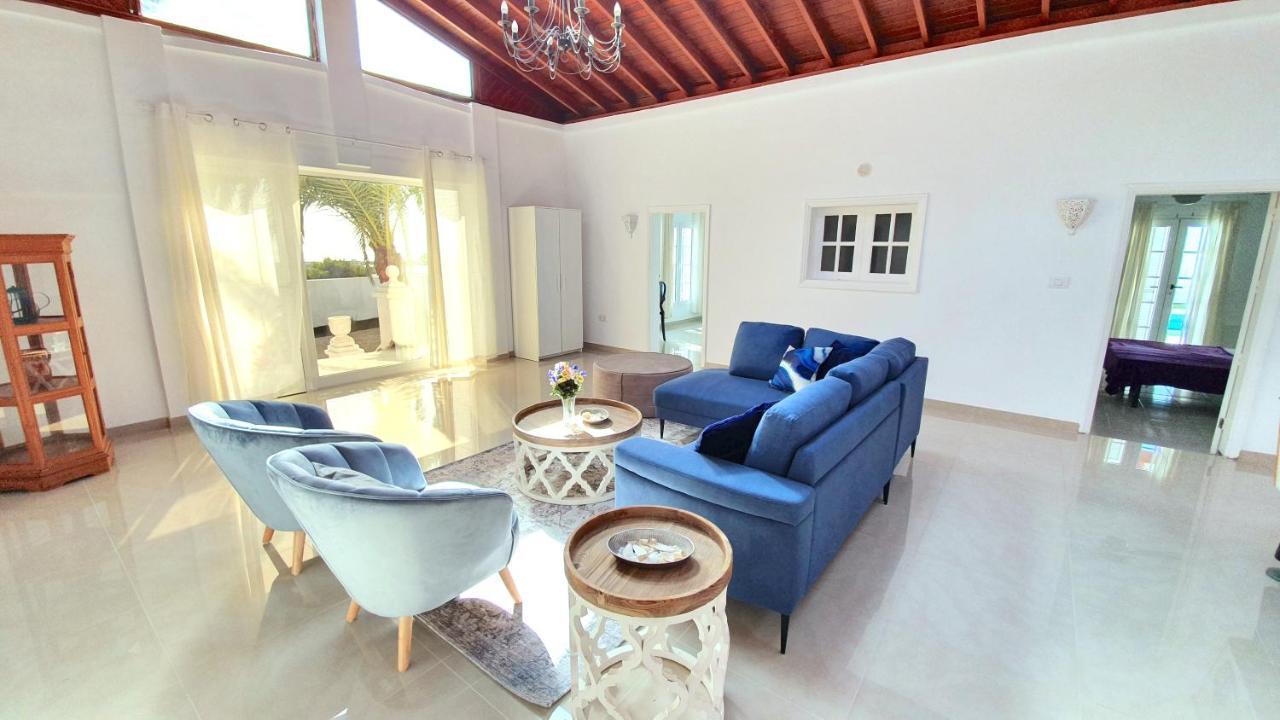 Stunning Sea View Villa With 6 Bedrooms & Heated Pool - Villa Renaissance Playa Blanca  Kültér fotó
