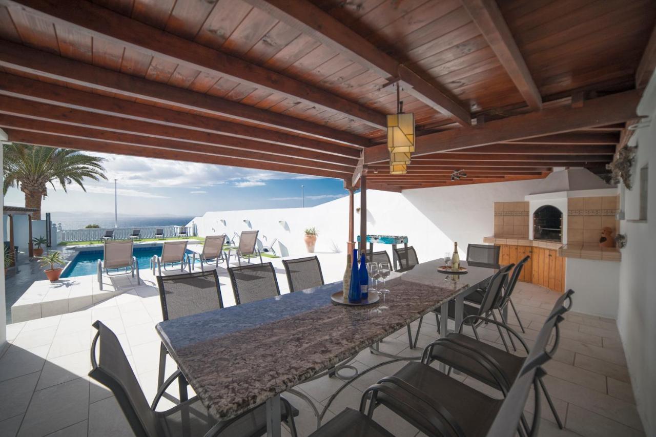 Stunning Sea View Villa With 6 Bedrooms & Heated Pool - Villa Renaissance Playa Blanca  Kültér fotó